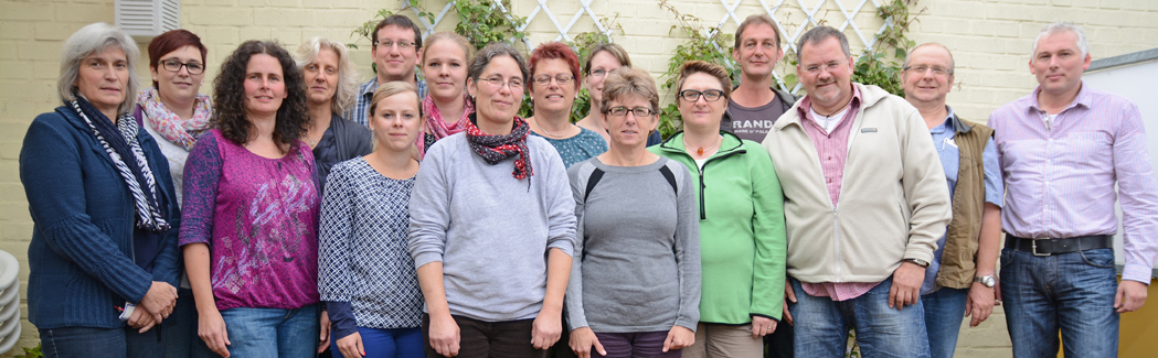 Die Mitarbeitenden im BeWo-Team Die Mitarbeitenden im BeWo-Team